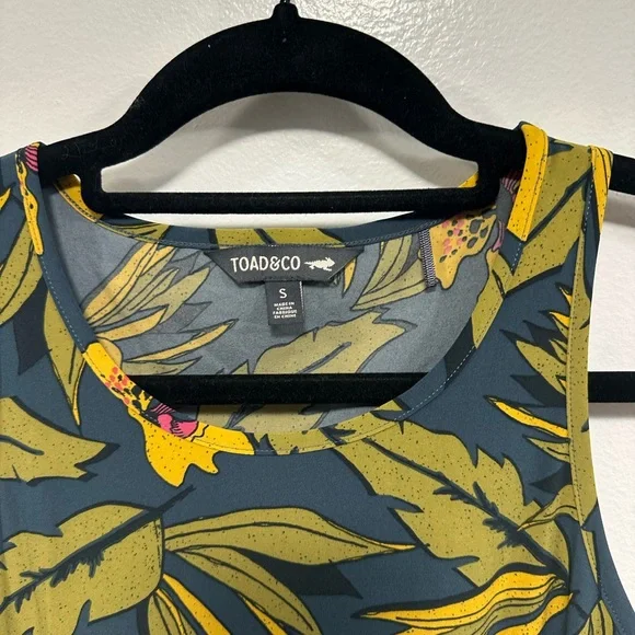 Toad&Co Sunkissed Dress in midnight Blue and Yellow Floral Size small - Picture 8 of 12